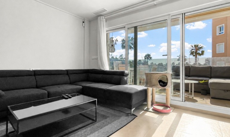 Sale - Apartment / Flat -
Guardamar del Segura - El Raso