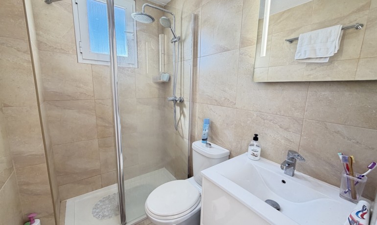 Sale - Apartment / Flat -
Orihuela Costa - Villamartin
