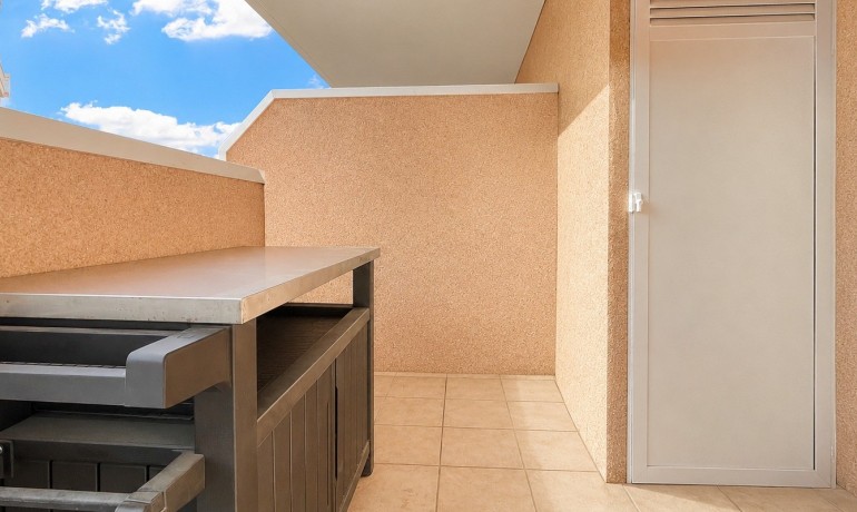 Sale - Apartment / Flat -
Guardamar del Segura* - El Raso*