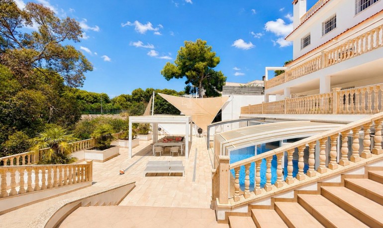 Sale - Villa -
Dehesa de campoamor - Campoamor