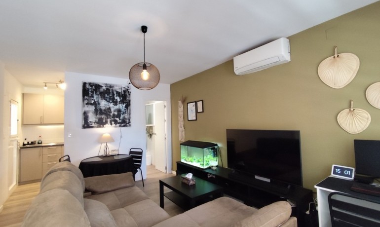 Sale - Apartment / Flat -
Torrevieja* - Torrevieja