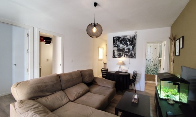 Sale - Apartment / Flat -
Torrevieja* - Torrevieja
