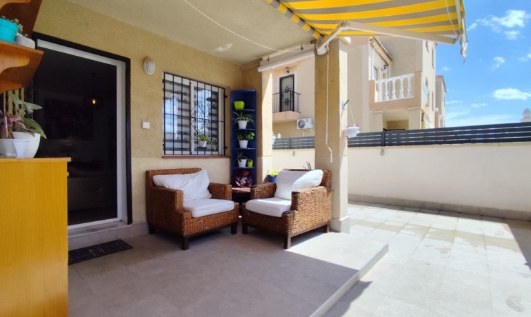 Sale - Apartment / Flat -
Torrevieja* - Torrevieja
