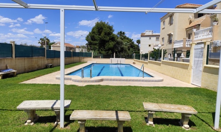 Sale - Apartment / Flat -
Torrevieja* - Torrevieja