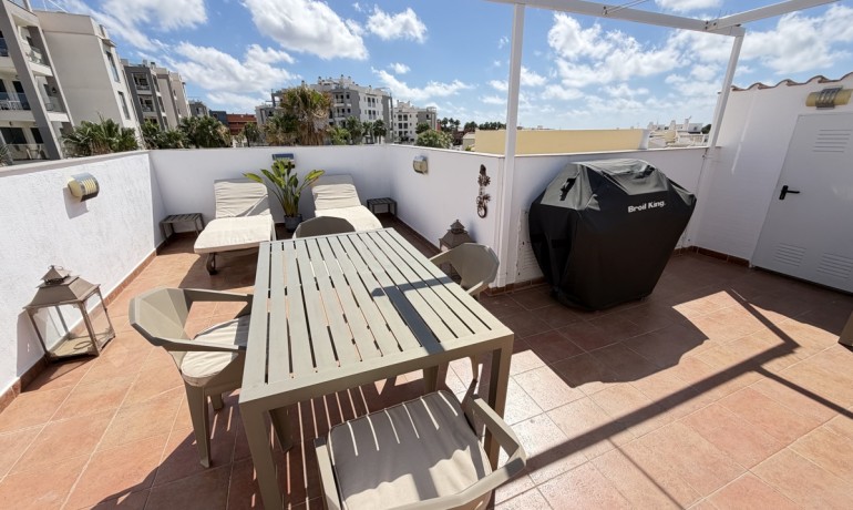 Venta - Apartamento / piso -
Villamartin