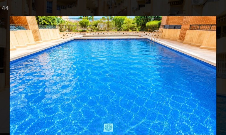 Sale - Apartment / Flat -
Torrevieja Centro - Torrevieja