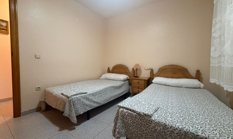 Sale - Apartment / Flat -
Torrevieja Centro - Torrevieja
