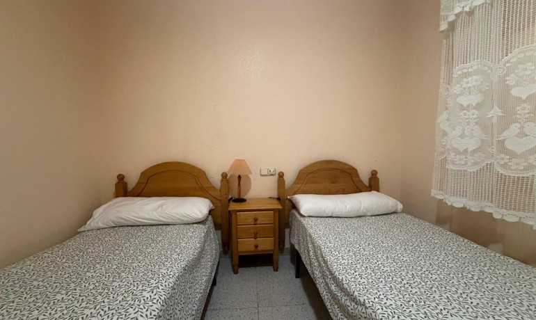 Sale - Apartment / Flat -
Torrevieja Centro - Torrevieja