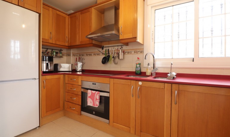 Sale - Villa -
Los Montesinos - La Herrada