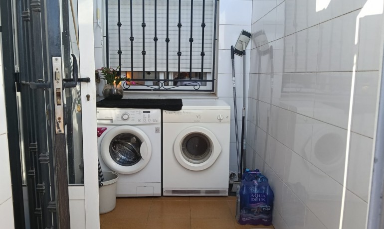 Sale - Apartment / Flat -
Los Montesinos - La Herrada