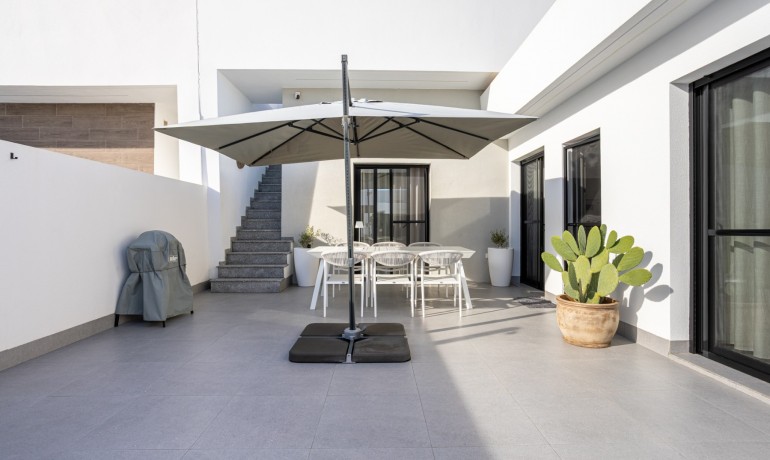 Sale - Villa -
Torre Pacheco - Roldán - Town