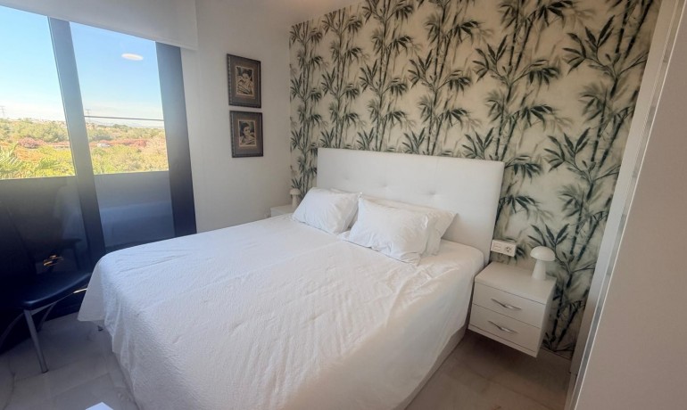 Sale - Apartment / Flat -
Orihuela Costa - Los Altos