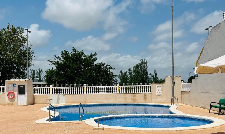 Sale - Apartment / Flat -
Daya Nueva - Daya Nueva - Town