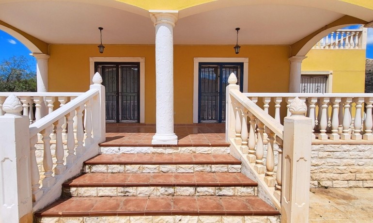 Sale - Finca / Country Property -
La Romana - La Romana - Country