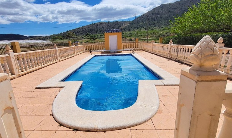 Sale - Finca / Country Property -
La Romana - La Romana - Country