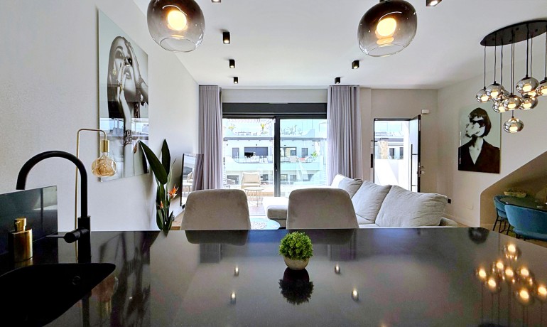 Sale - Apartment / Flat -
Orihuela Costa - Punta Prima
