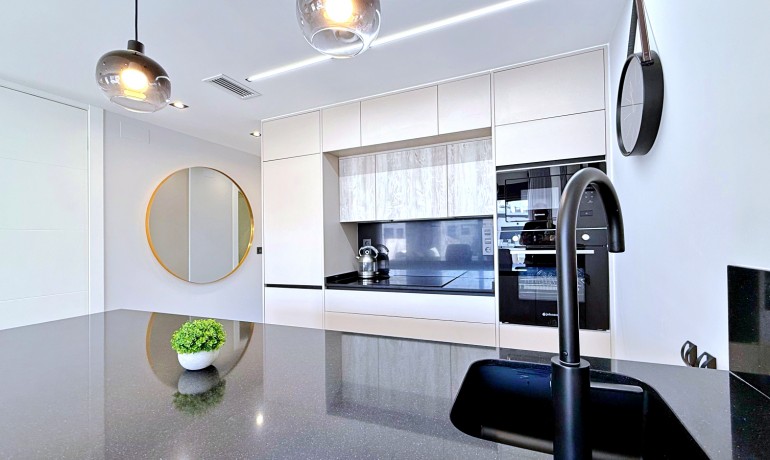 Sale - Apartment / Flat -
Orihuela Costa - Punta Prima