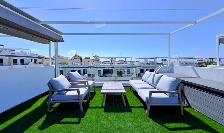 Sale - Apartment / Flat -
Orihuela Costa - Punta Prima