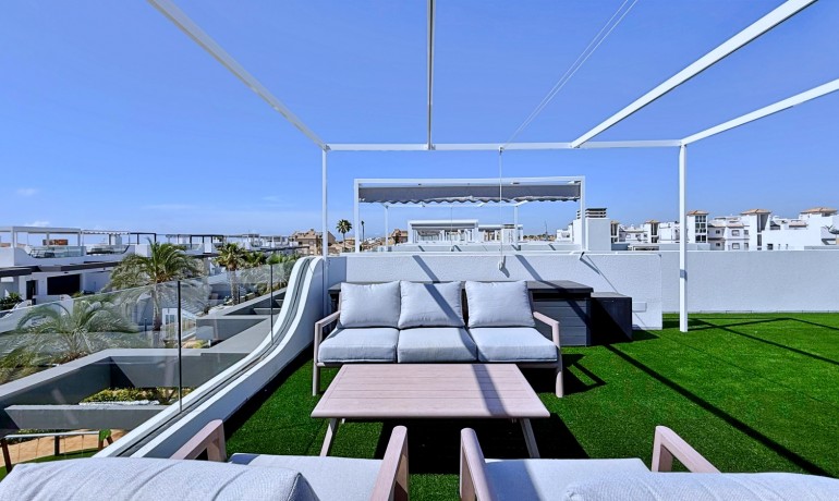 Sale - Apartment / Flat -
Orihuela Costa - Punta Prima