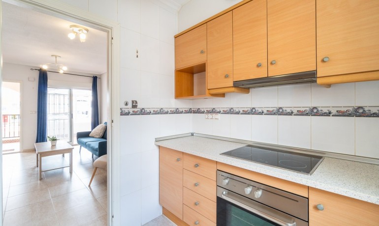 Venta - Apartamento / piso -
Orihuela Costa