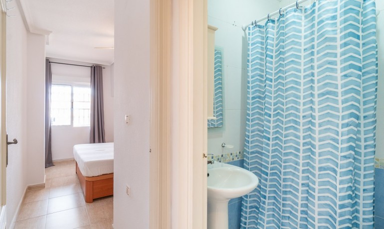 Venta - Apartamento / piso -
Orihuela Costa