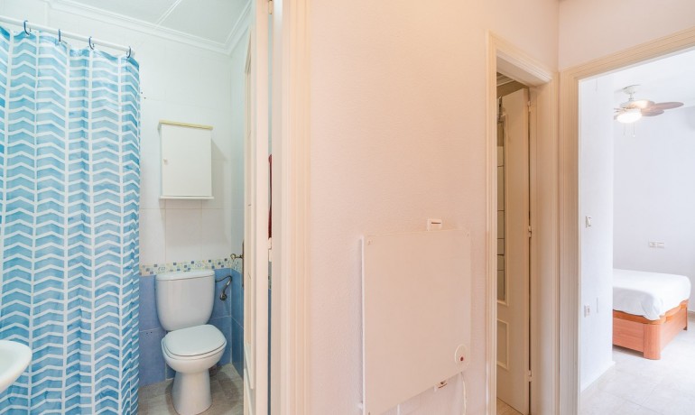 Venta - Apartamento / piso -
Orihuela Costa