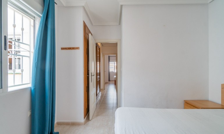Venta - Apartamento / piso -
Orihuela Costa
