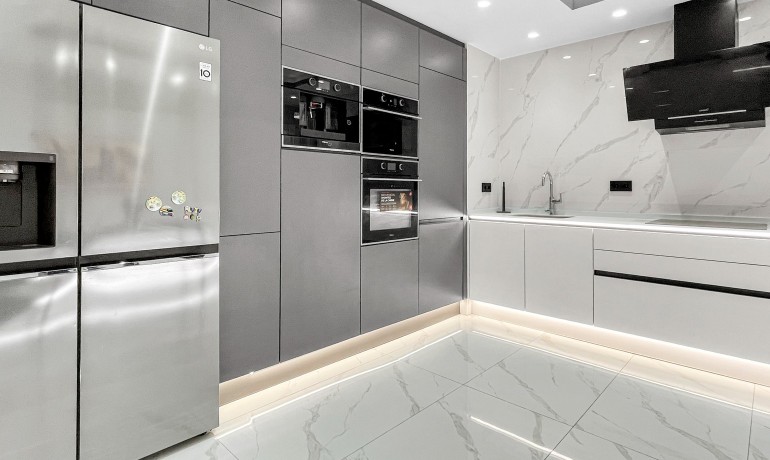 Sale - Apartment / Flat -
Torrevieja* - Parque las naciones