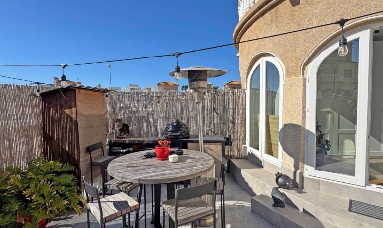 Sale - House -
Orihuela Costa* - Villamartin*