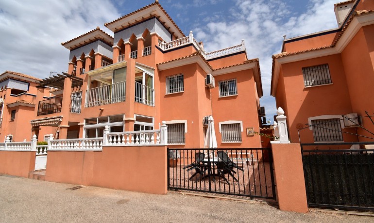 Sale - Apartment / Flat -
Orihuela Costa - Playa Flamenca