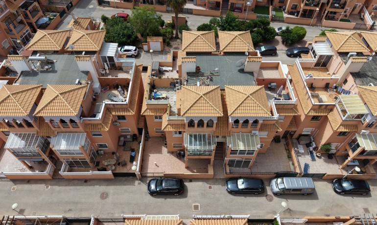 Sale - Apartment / Flat -
Orihuela Costa - Playa Flamenca