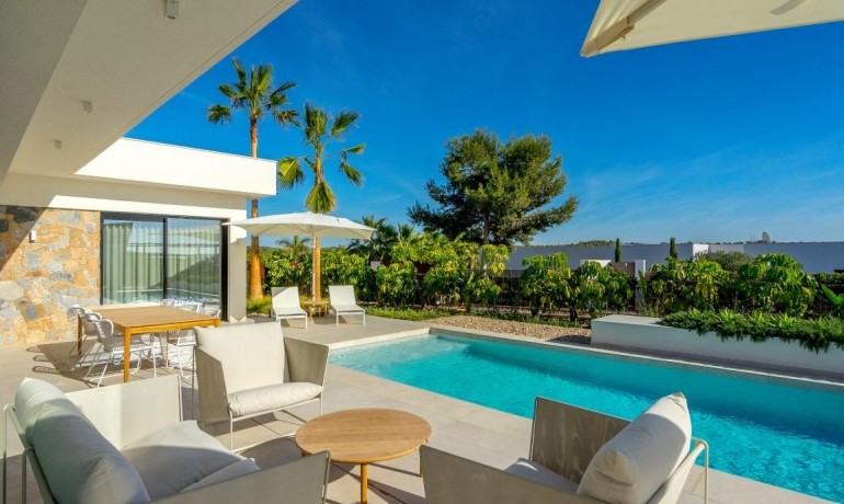Sale - Villa -
Orihuela* - Las Colinas Golf