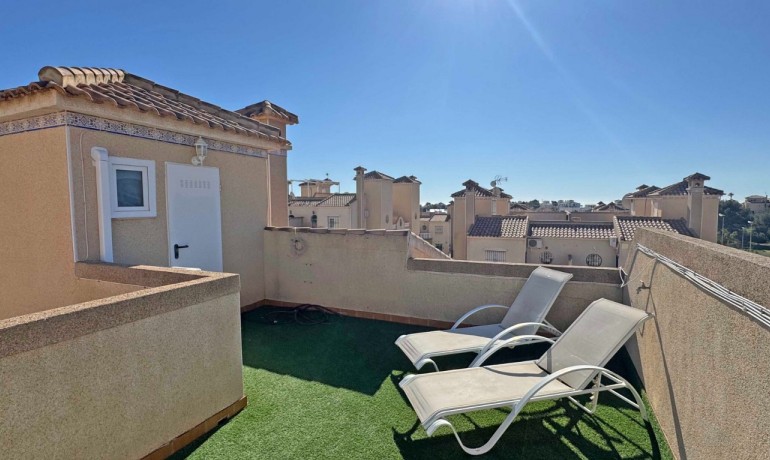 Sale - House -
Orihuela Costa - Villamartin