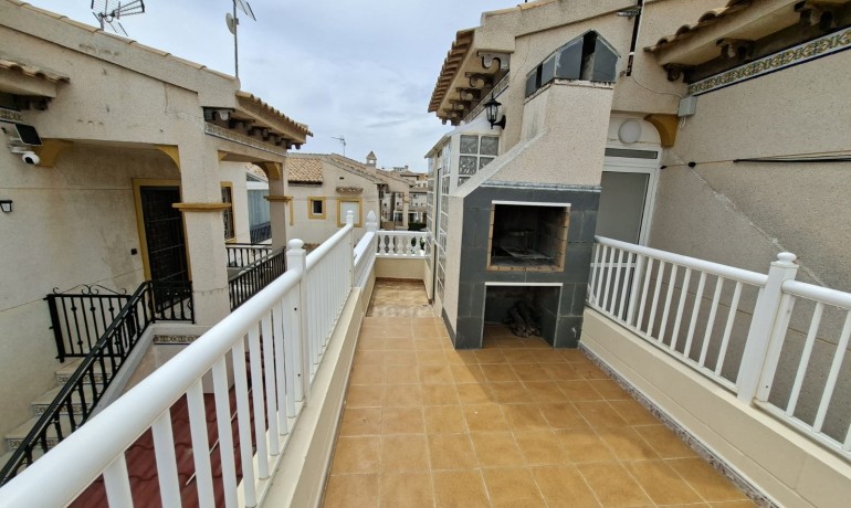 Sale - Apartment / Flat -
Orihuela Costa - Punta Prima