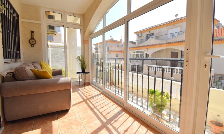 Sale - House -
Orihuela Costa - Playa Flamenca
