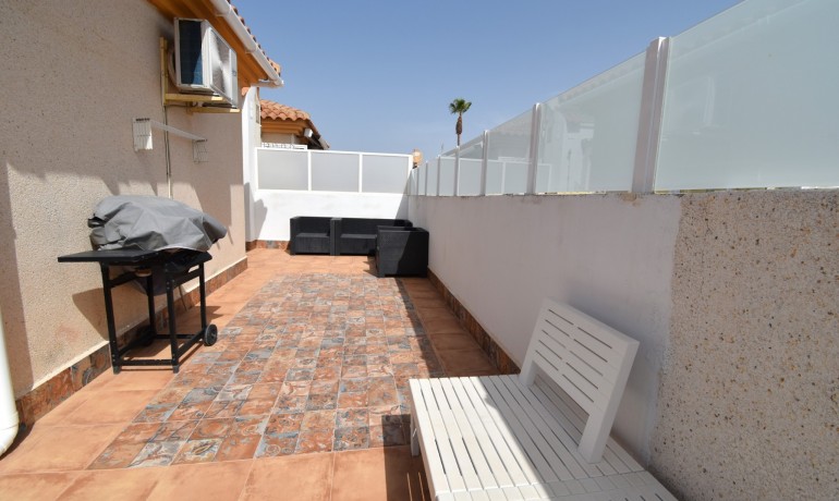 Sale - House -
Orihuela Costa - Playa Flamenca