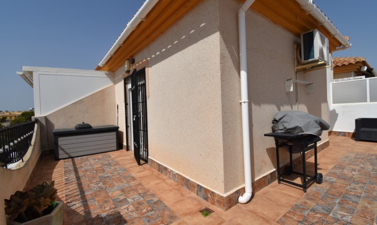 Sale - House -
Orihuela Costa - Playa Flamenca