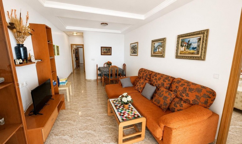 Sale - Apartment / Flat -
Torrevieja* - Playa del cura