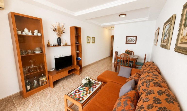 Sale - Apartment / Flat -
Torrevieja* - Playa del cura