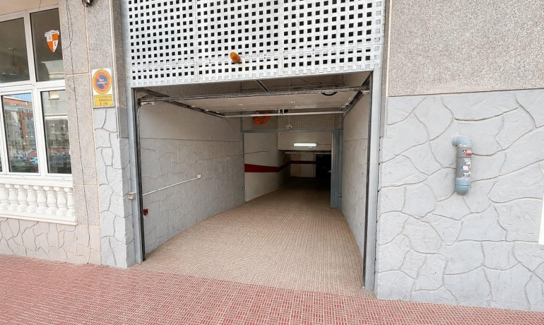 Sale - Apartment / Flat -
Torrevieja* - Playa del cura