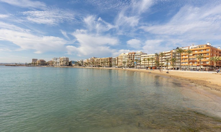 Sale - Apartment / Flat -
Torrevieja* - Playa del cura