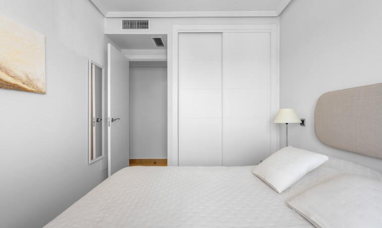 Sale - Apartment / Flat -
Los Alcázares* - Serena Golf
