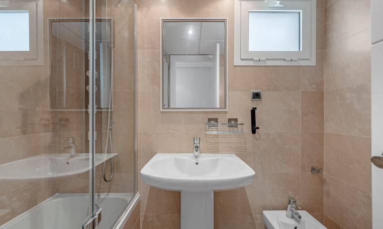 Sale - Apartment / Flat -
Los Alcázares* - Serena Golf