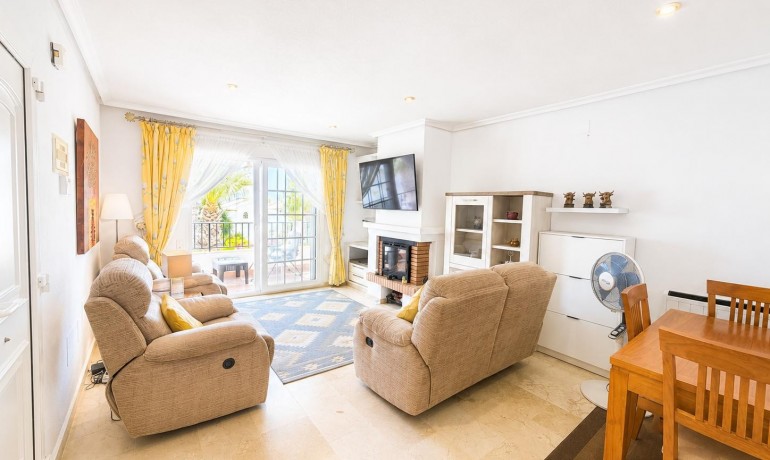 Sale - Apartment / Flat -
Orihuela Costa - Los Dolses