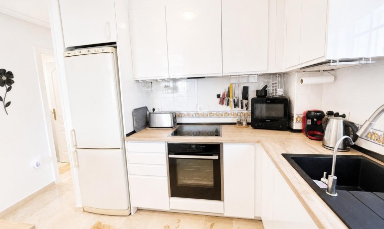 Sale - Apartment / Flat -
Orihuela Costa - Los Dolses