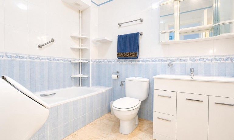 Sale - Apartment / Flat -
Orihuela Costa - Los Dolses