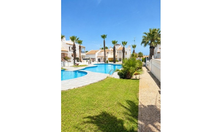 Sale - Apartment / Flat -
Orihuela Costa - Los Dolses