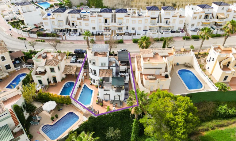 Sale - Villa -
Ciudad Quesada - La Marquesa