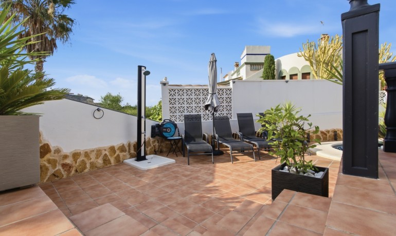 Sale - Villa -
Ciudad Quesada - La Marquesa