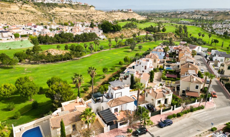 Sale - Villa -
Ciudad Quesada - La Marquesa